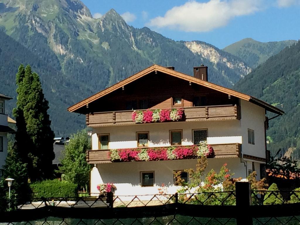 Haus Schlechter Apartmán *